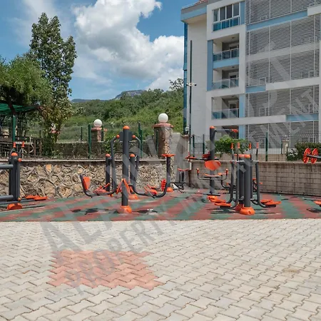 Calypso In Kestel E4 Apartman